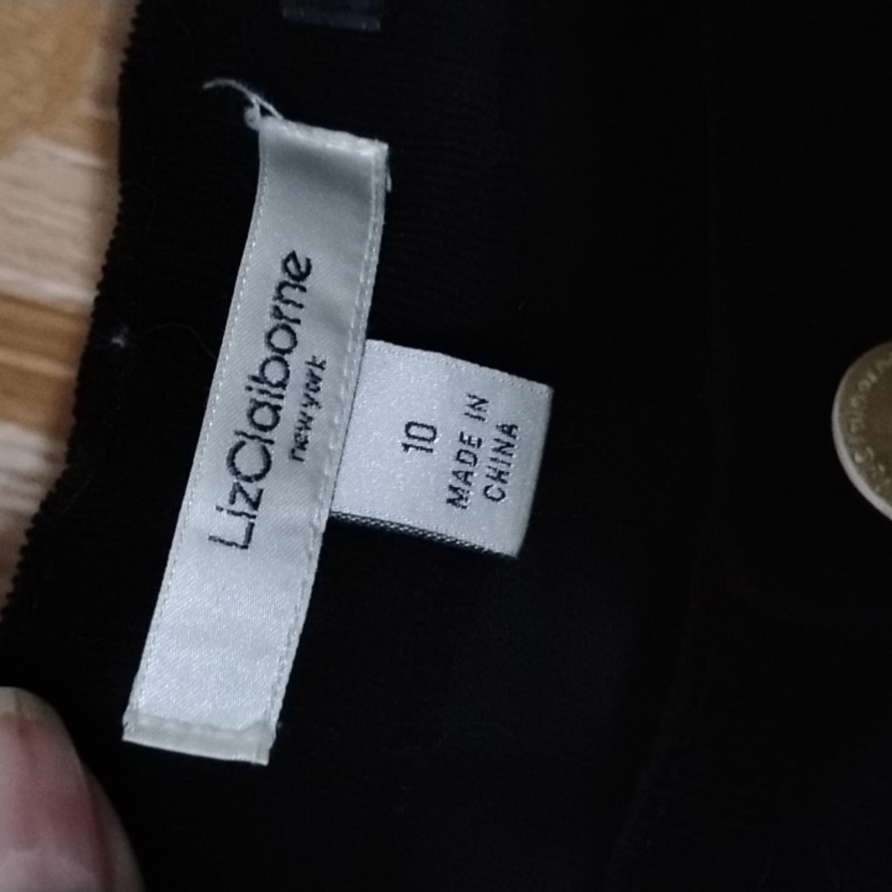 EUC Liz Claiborne Black Corduroy Flare Pants Size 10 - Picture 2 of 6